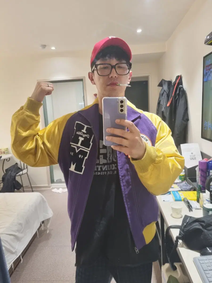 thumbnail-1